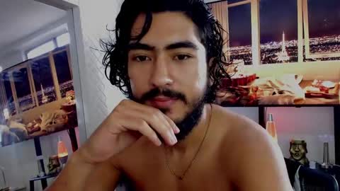 Snapshot of david_johnson372 chatting on 01/21/25, 12:29 Hey im David that loves to explore and speak their fantasies. Very open talktative and nice. Feel free to chat with me online show from 01/21/25, 12:29