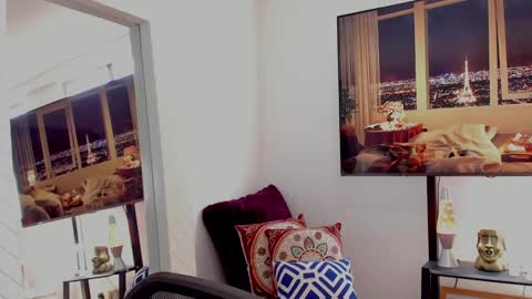 Snapshot of david_johnson372 chatting on 01/21/25, 03:32 Hey im David that loves to explore and speak their fantasies. Very open talktative and nice. Feel free to chat with me online show from 01/21/25, 03:32