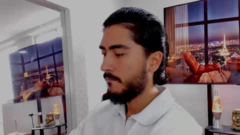 Snapshot of david_johnson372 chatting on 01/25/25, 03:30 Hey im David that loves to explore and speak their fantasies. Very open talktative and nice. Feel free to chat with me online show from 01/25/25, 03:30