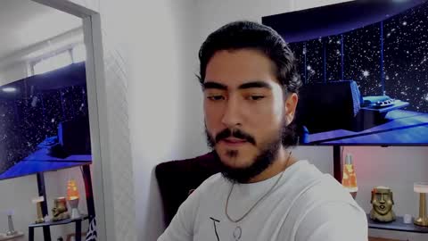 Snapshot of david_johnson372 chatting on 01/27/25, 03:07 Hey im David that loves to explore and speak their fantasies. Very open talktative and nice. Feel free to chat with me online show from 01/27/25, 03:07