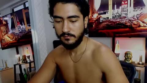 Snapshot of david_johnson372 chatting on 01/29/25, 11:09 Hey im David that loves to explore and speak their fantasies. Very open talktative and nice. Feel free to chat with me online show from 01/29/25, 11:09