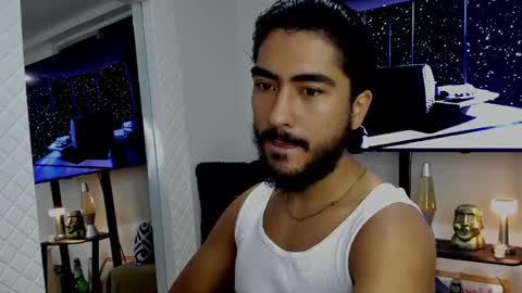 Snapshot of david_johnson372 chatting on 02/02/25, 08:57 Hey im David that loves to explore and speak their fantasies. Very open talktative and nice. Feel free to chat with me online show from 02/02/25, 08:57