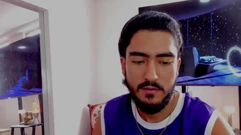 Snapshot of david_johnson372 chatting on 02/16/25, 02:10 Hey im David that loves to explore and speak their fantasies. Very open talktative and nice. Feel free to chat with me online show from 02/16/25, 02:10