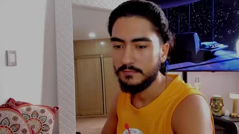 Snapshot of david_johnson372 chatting on 02/19/25, 03:05 Hey im David that loves to explore and speak their fantasies. Very open talktative and nice. Feel free to chat with me online show from 02/19/25, 03:05