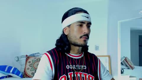 Snapshot of david_johnson372 chatting on 10/20/25, 12:55 Hey im David that loves to explore and speak their fantasies. Very open talktative and nice. Feel free to chat with me online show from 10/20/25, 12:55