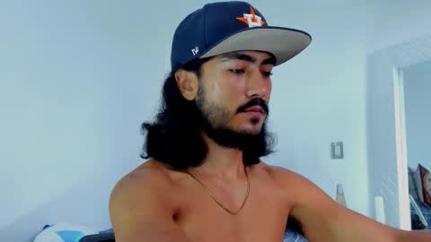 Snapshot of david_johnson372 chatting on 12/03/25, 12:58 Hey im David that loves to explore and speak their fantasies. Very open talktative and nice. Feel free to chat with me online show from 12/03/25, 12:58