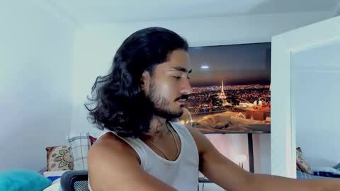 Hey im David that loves to explore and speak their fantasies. Very open talktative and nice. Feel free to chat with me online show from 01/08/26, 12:57