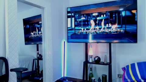 Hey im David that loves to explore and speak their fantasies. Very open talktative and nice. Feel free to chat with me online show from 05/13/26, 10:56