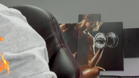 Snapshot of david_jons7 chatting on 01/07/25, 01:38 David Jons online show from 01/07/25, 01:38