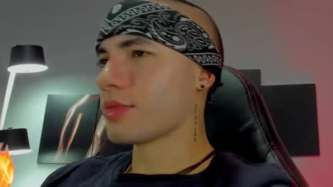 Snapshot of david_jons7 chatting on 02/07/25, 08:31 David Jons online show from 02/07/25, 08:31