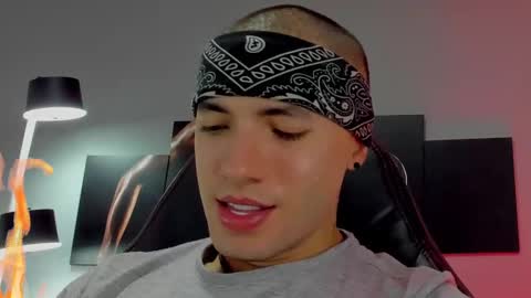 Snapshot of david_jons7 chatting on 02/09/25, 07:19 David Jons online show from 02/09/25, 07:19