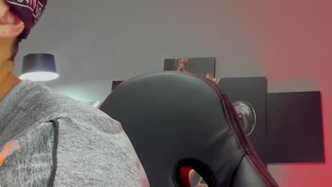 Snapshot of david_jons7 chatting on 02/26/25, 03:21 David Jons online show from 02/26/25, 03:21