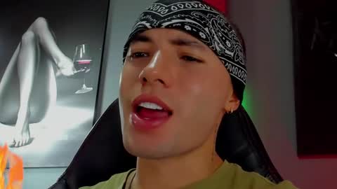 Snapshot of david_jons7 chatting on 09/17/25, 11:50 David Jons online show from 09/17/25, 11:50