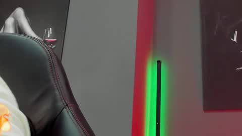 Snapshot of david_jons7 chatting on 10/12/25, 03:55 David Jons online show from 10/12/25, 03:55