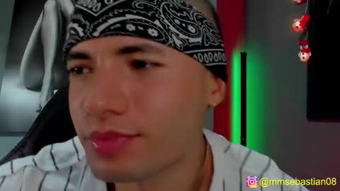 Snapshot of david_jons7 chatting on 12/03/25, 11:14 David Jons online show from 12/03/25, 11:14