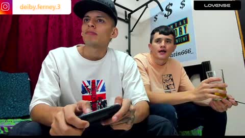 Snapshot of david_latin666_ chatting on 12/26/24, 01:18 David online show from 12/26/24, 01:18