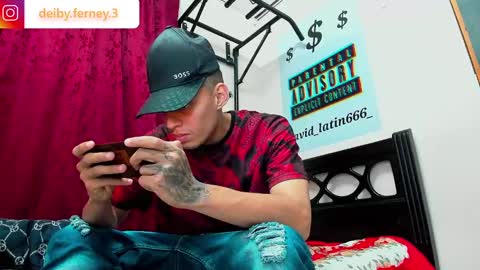 Snapshot of david_latin666_ chatting on 02/09/25, 11:15 David online show from 02/09/25, 11:15