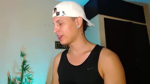 David Neill online show from 12/22/24, 07:52