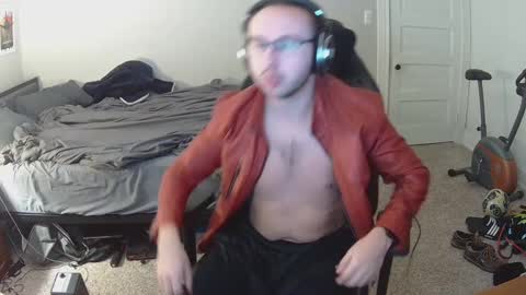 Snapshot of david_novabear chatting on 12/04/24, 12:52 David online show from 12/04/24, 12:52