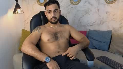 Snapshot of david_oliveira chatting on 02/17/25, 12:38 JF oliveira online show from 02/17/25, 12:38