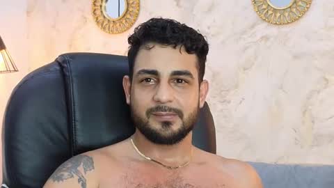 Snapshot of david_oliveira chatting on 02/23/25, 06:56 JF oliveira online show from 02/23/25, 06:56