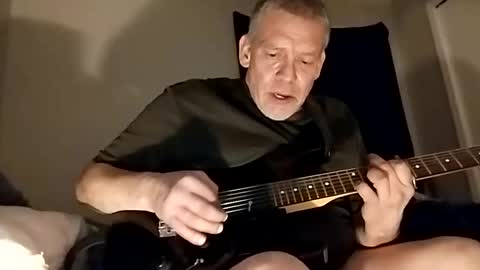 david_stone1969 online show from 02/01/25, 01:44