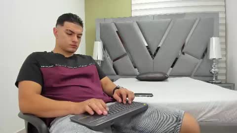 david_victoriaa online show from 06/19/26, 01:15