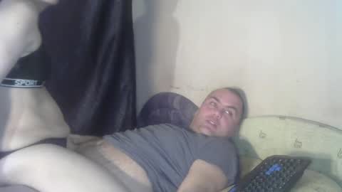 Snapshot of davidandlucy chatting on 03/05/25, 12:33 Lucy and David online show from 03/05/25, 12:33