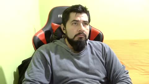 Snapshot of daviddelz chatting on 12/02/24, 05:48 David online show from 12/02/24, 05:48