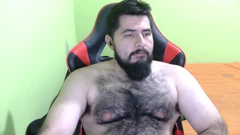 Snapshot of daviddelz chatting on 01/01/25, 09:39 David online show from 01/01/25, 09:39