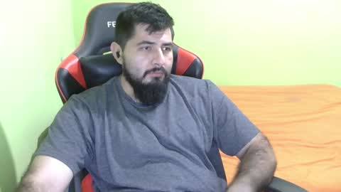 Snapshot of daviddelz chatting on 01/29/25, 06:01 David online show from 01/29/25, 06:01