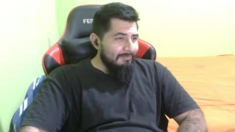 Snapshot of daviddelz chatting on 01/31/25, 07:18 David online show from 01/31/25, 07:18