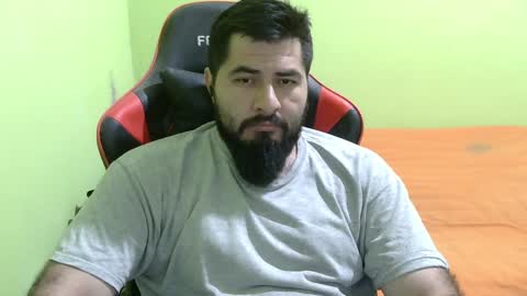 Snapshot of daviddelz chatting on 02/04/25, 06:46 David online show from 02/04/25, 06:46