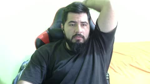 Snapshot of daviddelz chatting on 02/16/25, 05:37 David online show from 02/16/25, 05:37