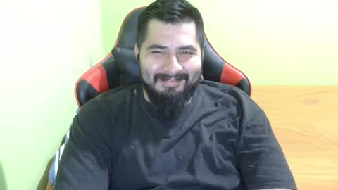 Snapshot of daviddelz chatting on 03/08/25, 06:21 David online show from 03/08/25, 06:21