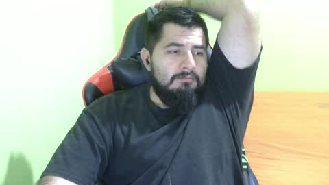 Snapshot of daviddelz chatting on 03/09/25, 06:28 David online show from 03/09/25, 06:28