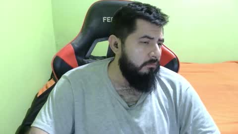 Snapshot of daviddelz chatting on 02/13/26, 07:26 David online show from 02/13/26, 07:26