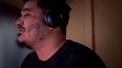 Snapshot of davidjose1995 chatting on 12/24/24, 08:27 Juice cock online show from 12/24/24, 08:27