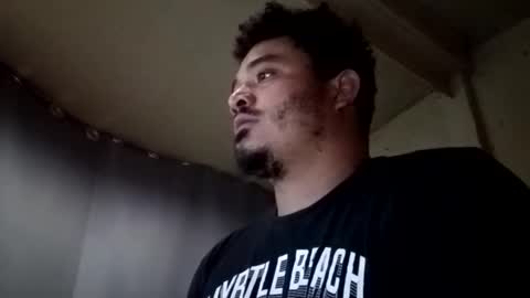 Snapshot of davidjose1995 chatting on 12/30/24, 02:20 Juice cock online show from 12/30/24, 02:20