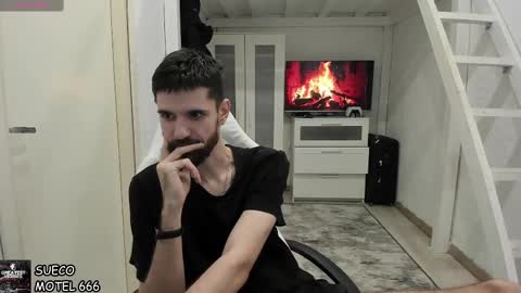 Snapshot of davidnowak chatting on 01/16/25, 01:06 David online show from 01/16/25, 01:06