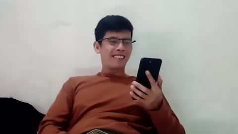 Snapshot of davidrocero chatting on 12/01/25, 12:54 davidrocero online show from 12/01/25, 12:54