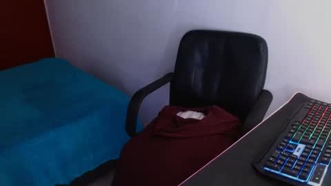 davidsalazar33 online show from 01/03/25, 11:44