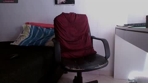 davidsalazar33 online show from 02/10/25, 04:30