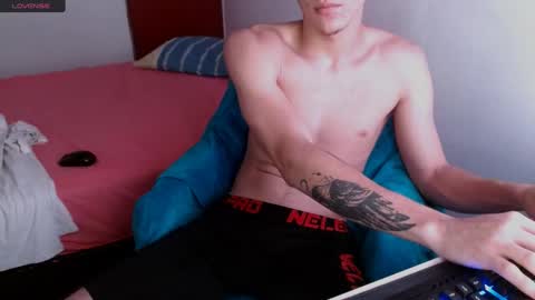 davidsalazar33 online show from 03/08/25, 02:23