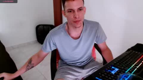 davidsalazar33 online show from 09/09/25, 09:25