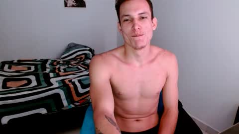 davidsalazar33 online show from 10/02/25, 12:17