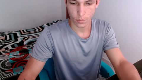 davidsalazar33 online show from 10/18/25, 09:04