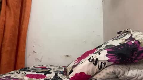 Snapshot of davidth000 chatting on 02/20/26, 06:37 davidth000 online show from 02/20/26, 06:37