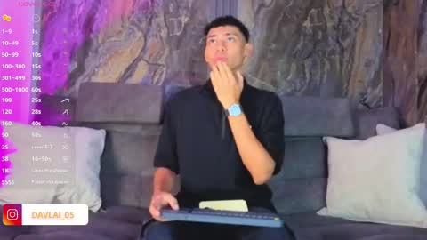 David online show from 04/17/26, 08:34