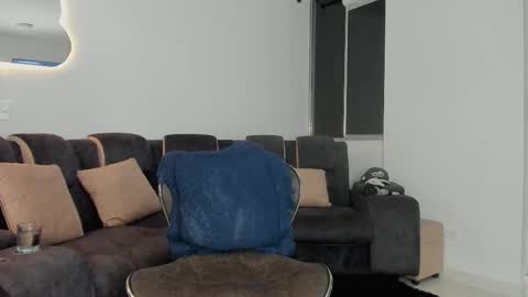 Snapshot of davis_alx chatting on 02/15/25, 12:59 davis  instagram davis alx1 online show from 02/15/25, 12:59